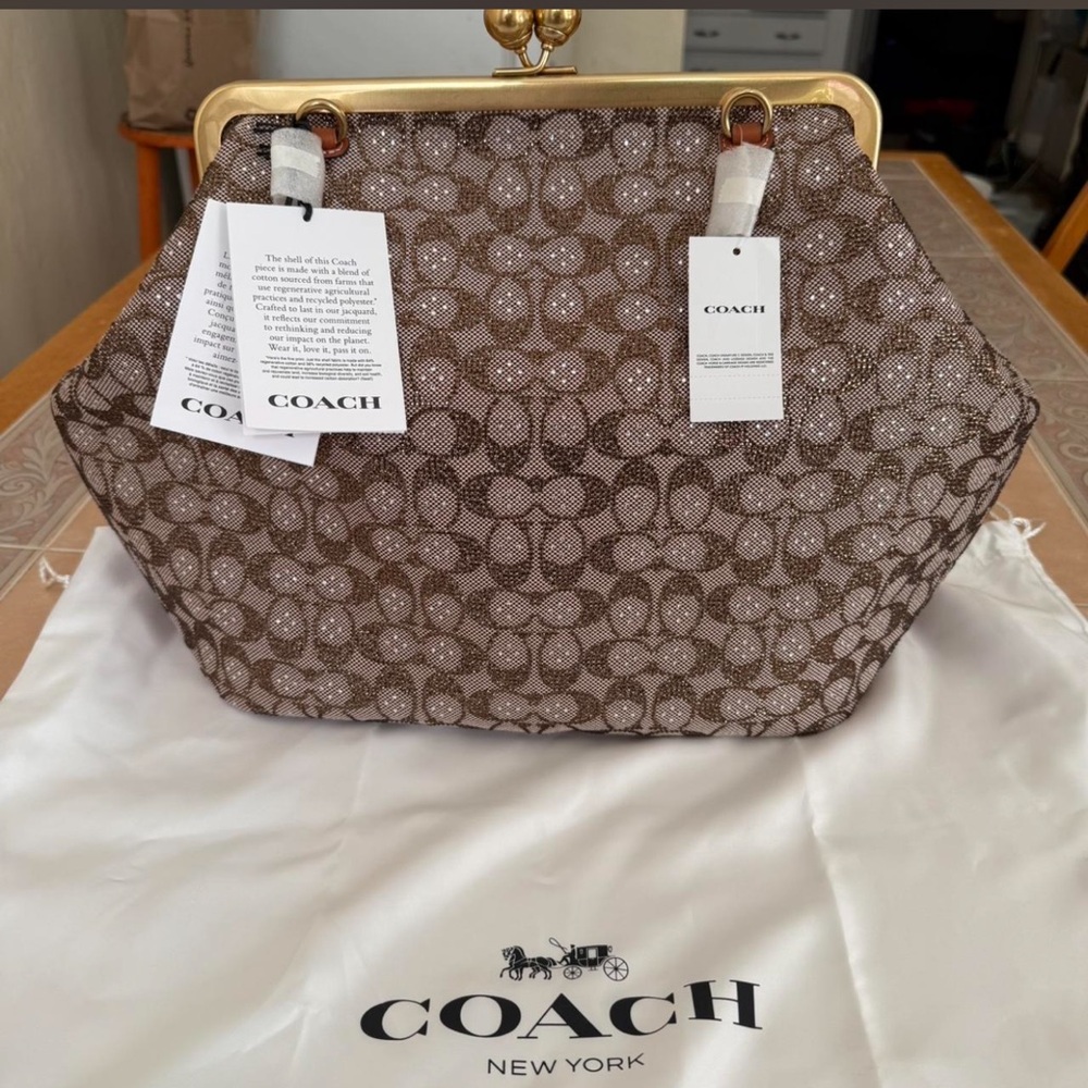 Large Kisslock Frame Bag
In Crystal Signature Jacquard
